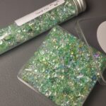 Mixed diamonds (light green)