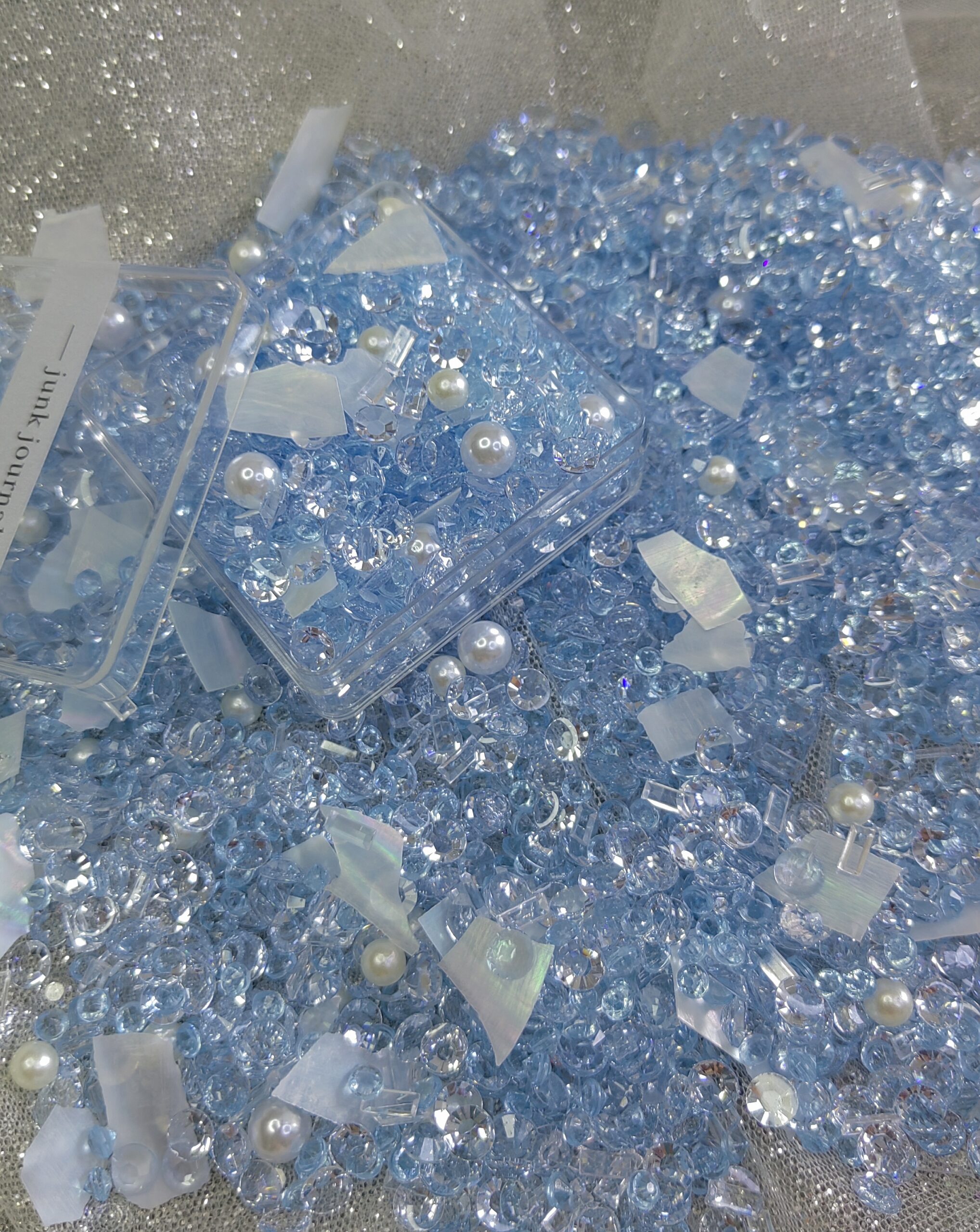 mixed diamonds